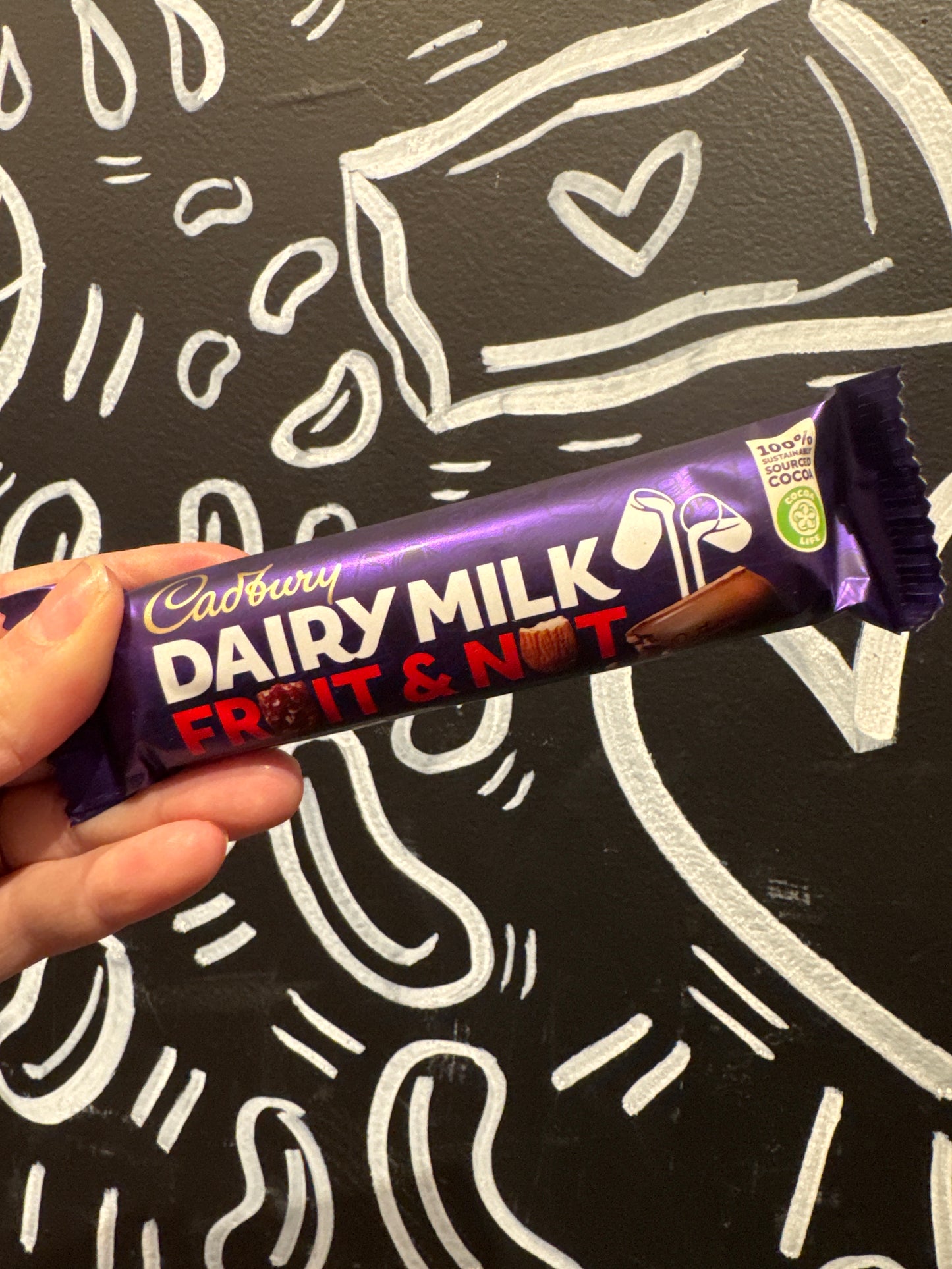 Cadbury UK Fruit & Nut Bar